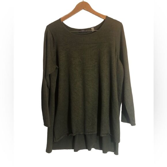 Tahari Hi lo Tunic with round neck. Side slits. Size 1X. Green - Picture 1 of 6